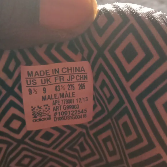 Retro Dikembe Mutumbo Adidas - Picture 4 of 4